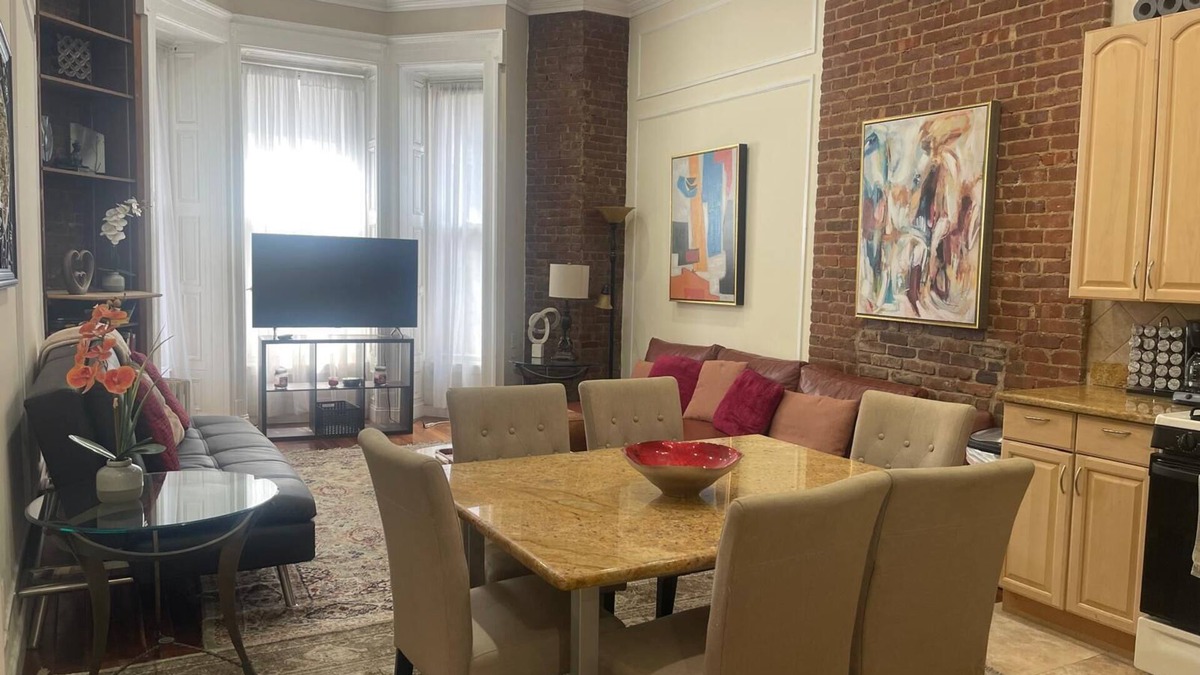 Upper West Side Apartment | Upper West Side Stunning 1BR with Ample Space!