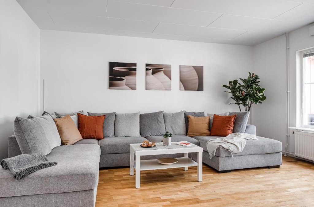 Uppsala Villa | Uppsala Large family home beside forest