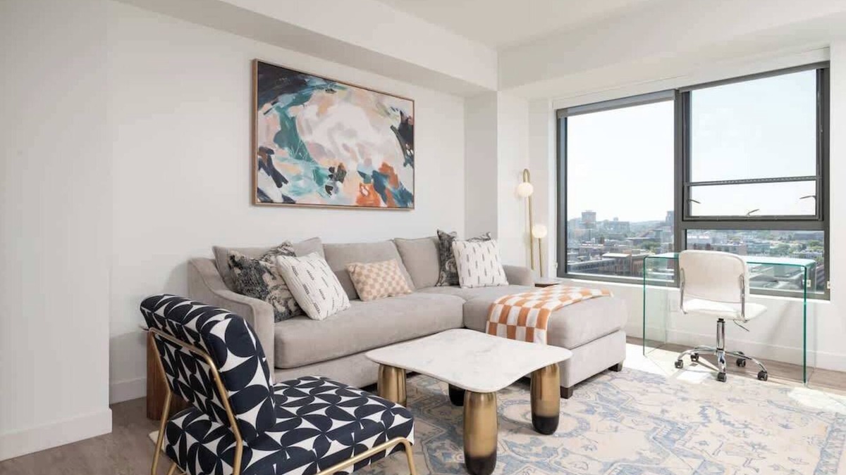 Central Square Apartment | Upscale 1BR near MIT Harvard with Parking!
