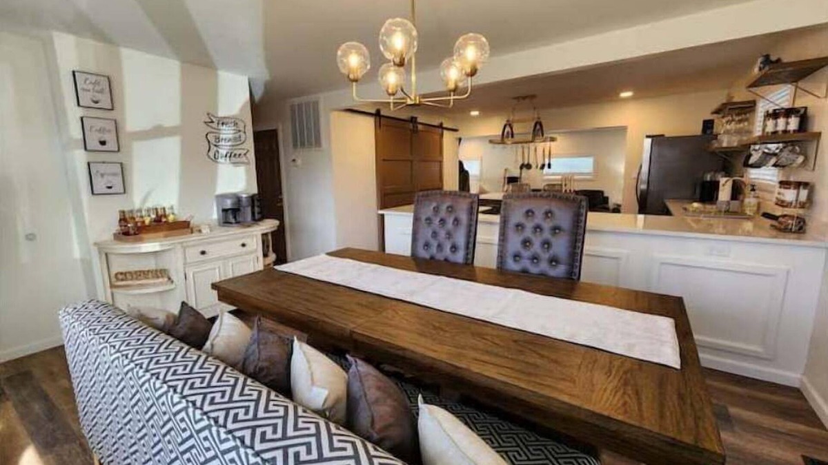 Geistown House | Upscale 2 Bed Home near Ind. Park, Shopping, & UPJ