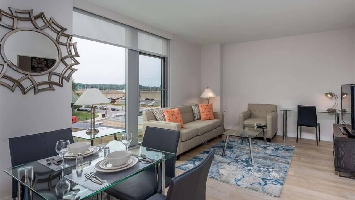 Crystal City Apartment | Upscale 2 BR Apartment | Near the Pentagon | Arlington | by GLS