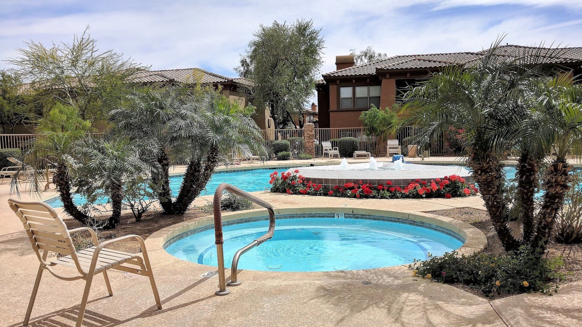 Village Fairways Condo | Upscale 2-BR Condo North Scottsdale - Quiet, Pool, Wifi, Golf, Shopping
