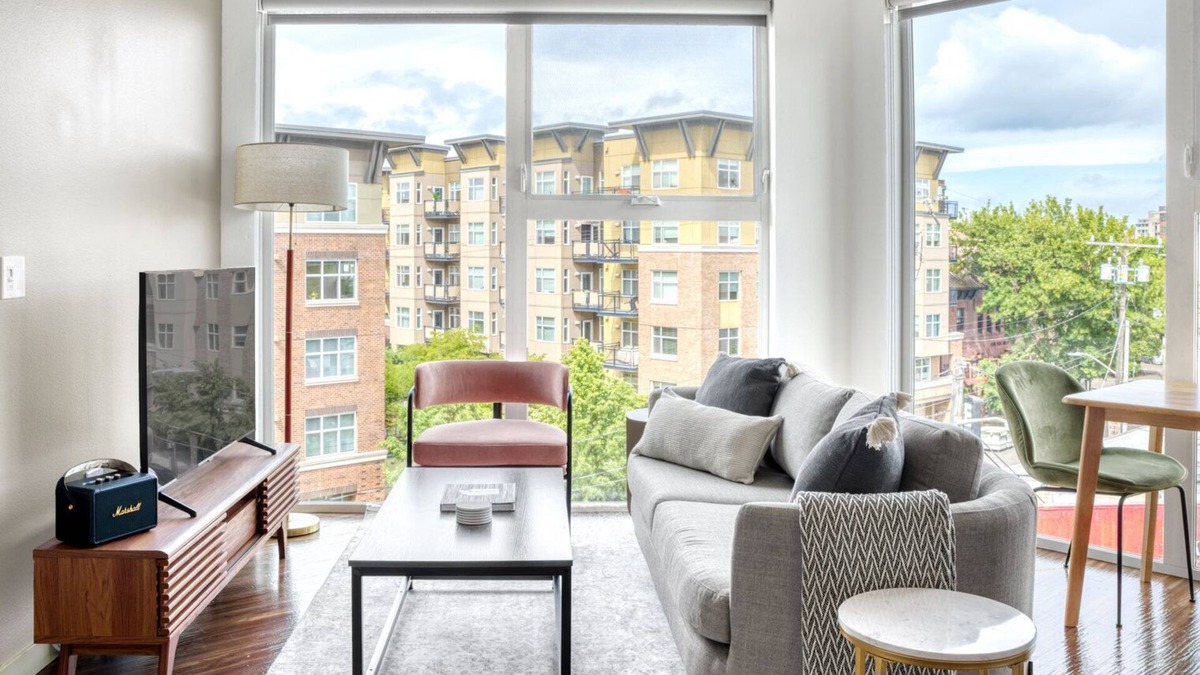 Old Ballard Apartment | Upscale Ballard 1BR w/W/D, BBQ & Gym, near Waterfront, by Blueground