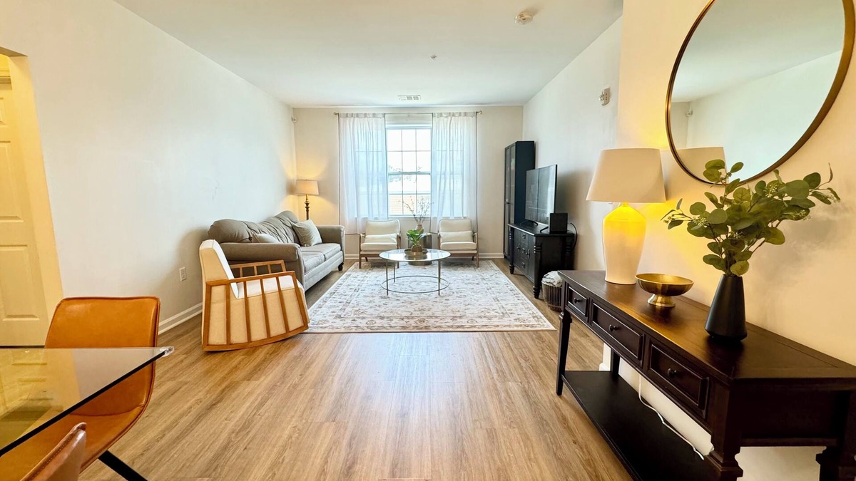 Passaic Apartment | Upscale Cozy 2-bedroom apartment with AC, WiFi