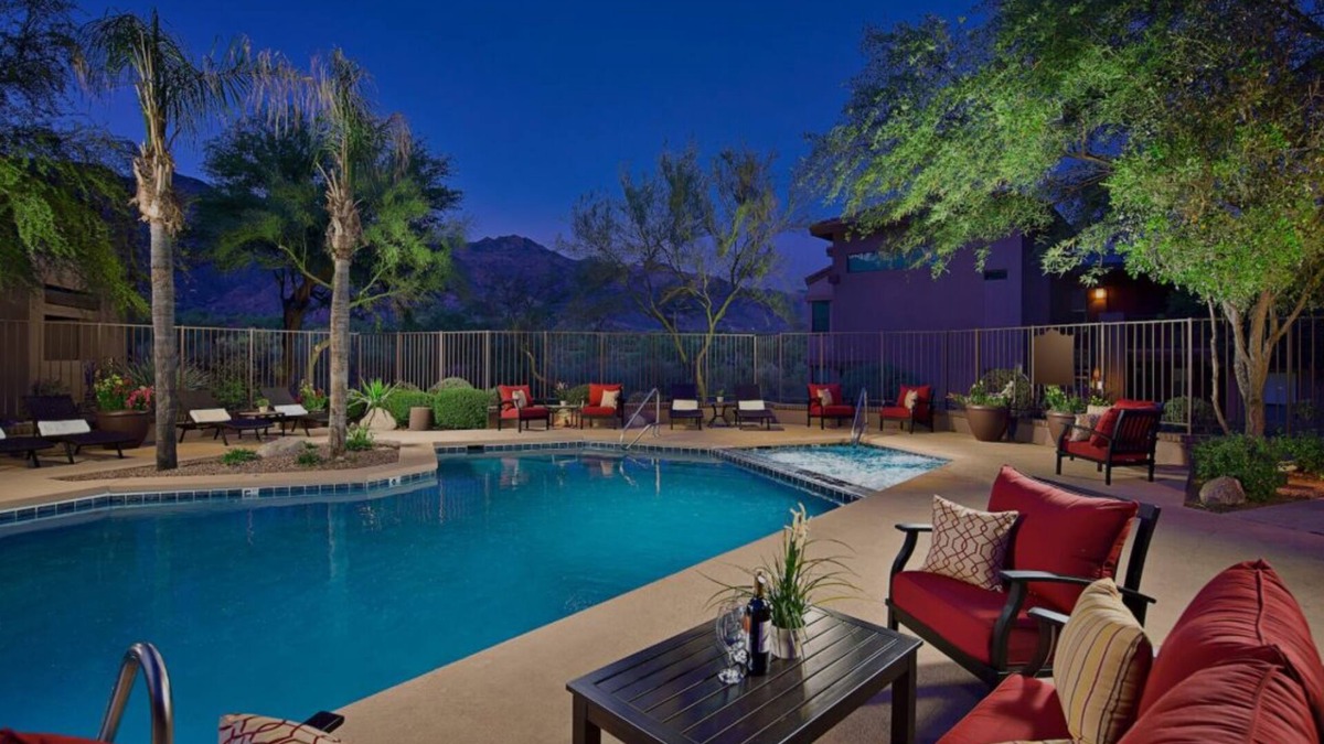 Copper Canyon Condo | Upscale ground level condo, 2 king beds, heated pools, golf