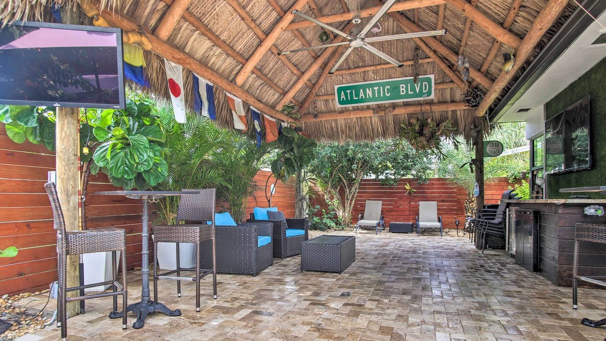 Santa Barbara Estates House | Upscale Home w/Hot Tub: Walk to Pompano Beach!