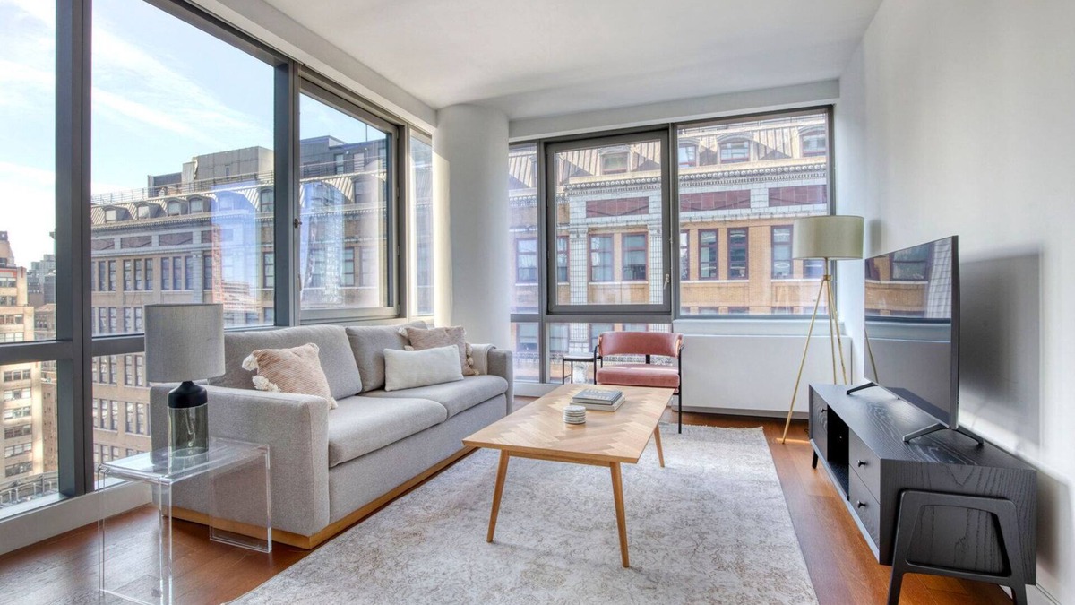 Chelsea Apartment | Upscale Hudson Yards 1BR w/Gym, Golf Sim, W/D & Lounge, by Blueground