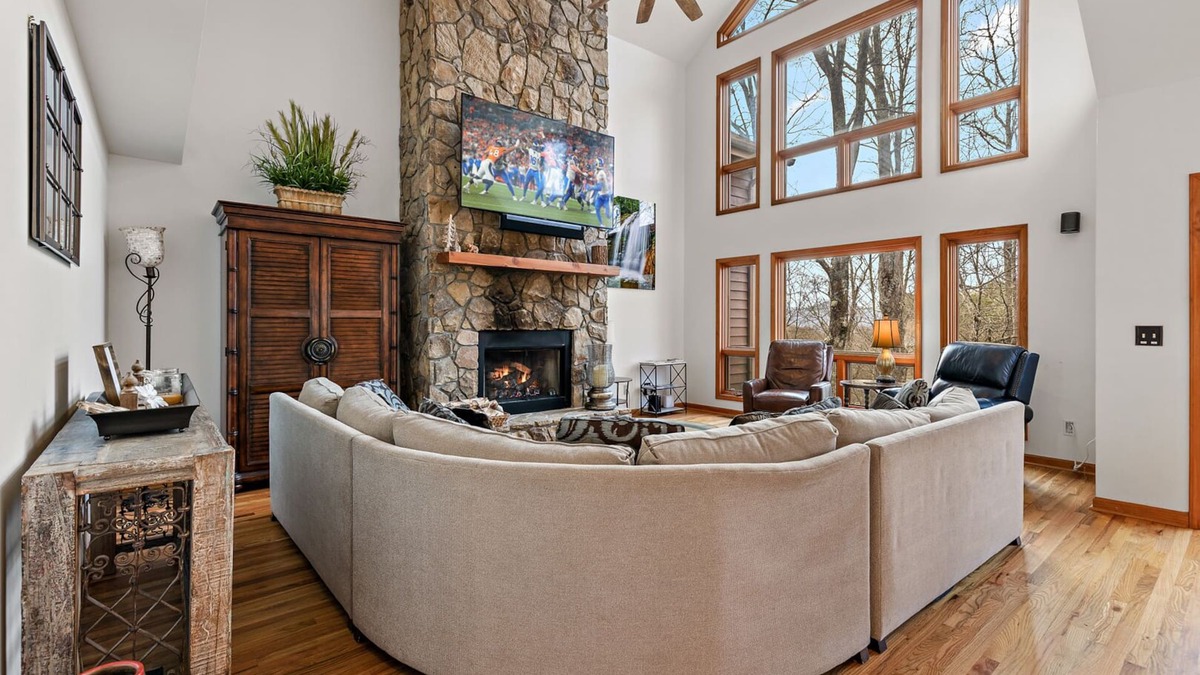 Boone Cabin | Upscale Mountain Home Near Trails