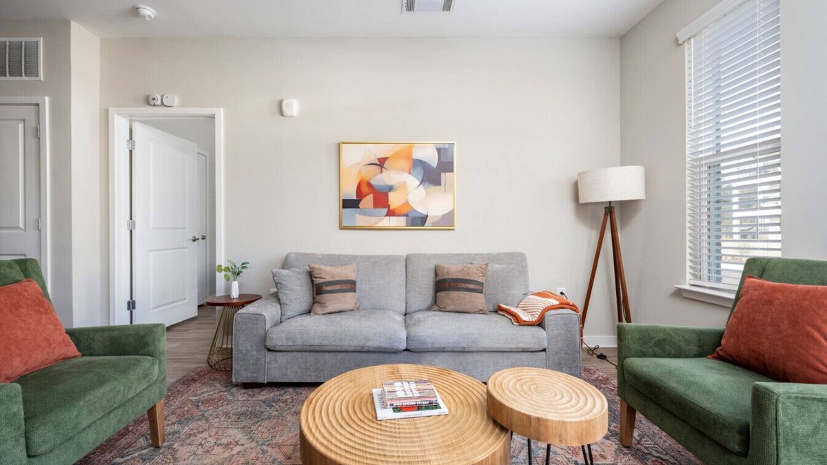 Athens Apartment | Upscale, New Apt | Pool | Long Stays