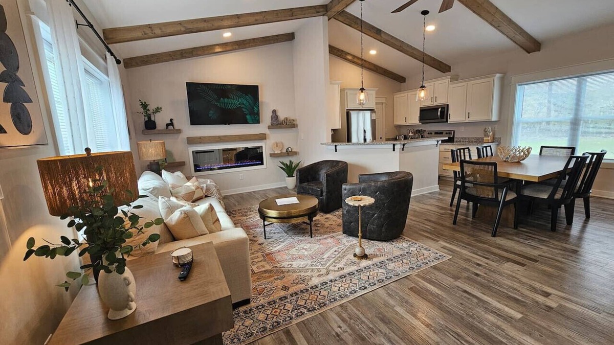 Middletown House | Upscale New Construction Ranch