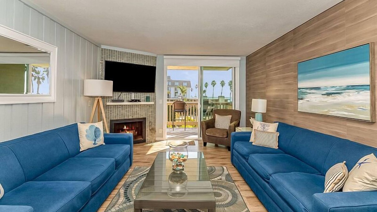 Oceanside Condo | Upscale renovated condo-Ocean view and steps to the beach! -C112 North Coast Village