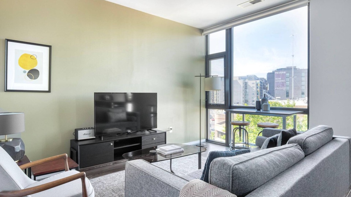 Shaw Apartment | Upscale Shaw Jr 1BR w/Gym & Pool, nr Entertainment, by Blueground