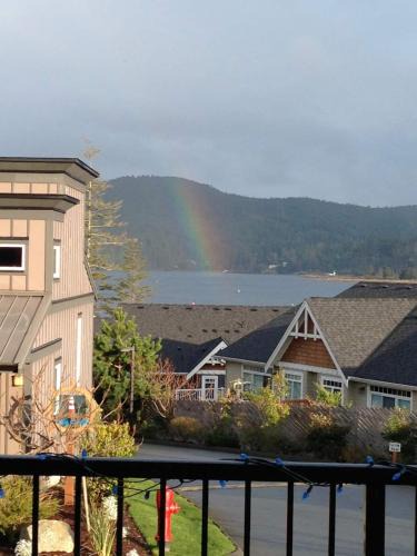 Sooke House | Upscale Sooke Vacation Rental