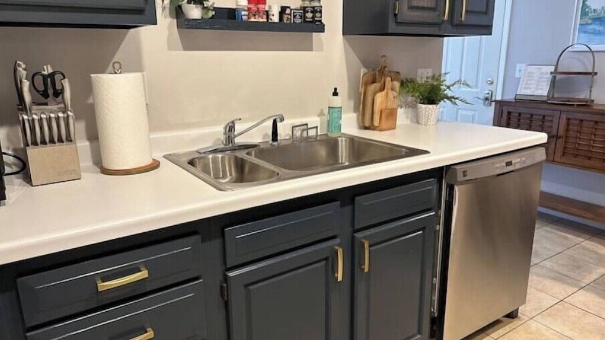 Bourbonnais Apartment | Upside Inn