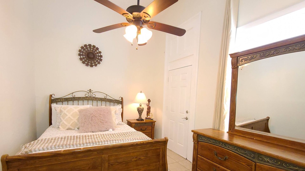 Faubourg Delassize House | Uptown New Orleans Home -7 mins to FQ Free Parking
