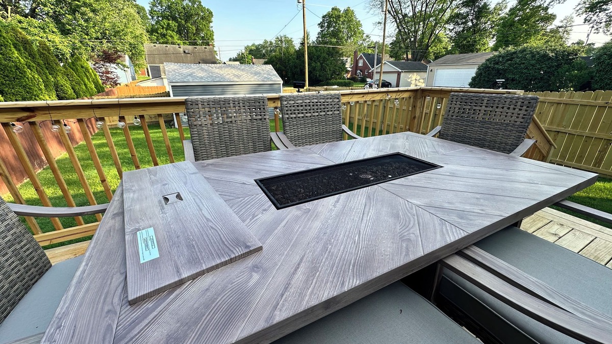 Audubon House | Urban Bourbon Trail Near Derby, Fair, Expo and Airport - 4 Beds, 3 BR, 2 Baths
