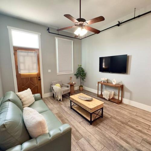 South 7th Ward Apartment | Urban Charm in the Heart of New Orleans
