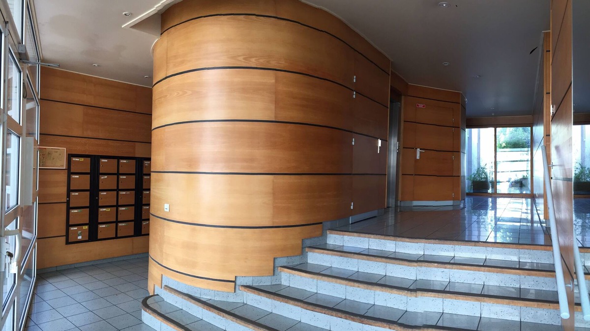 Waldeck-Sully Apartment | Urban gite + private parking - near SNCF/castle/cathedral +wifi
