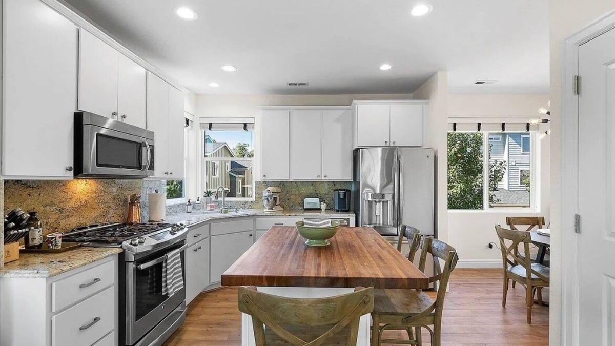 West Central House | Urban living minutes from Downtown Spokane! Stunning river views