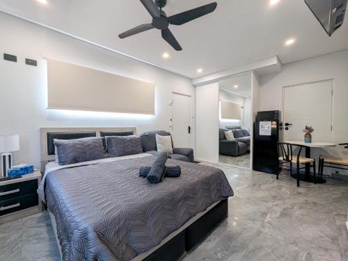 Berrimah House | Urban Luxe Studio Northcrest