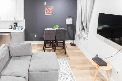 West Philadelphia Apartment | Urban Oasis 3bdrm Citylivingscenicrooftopwd