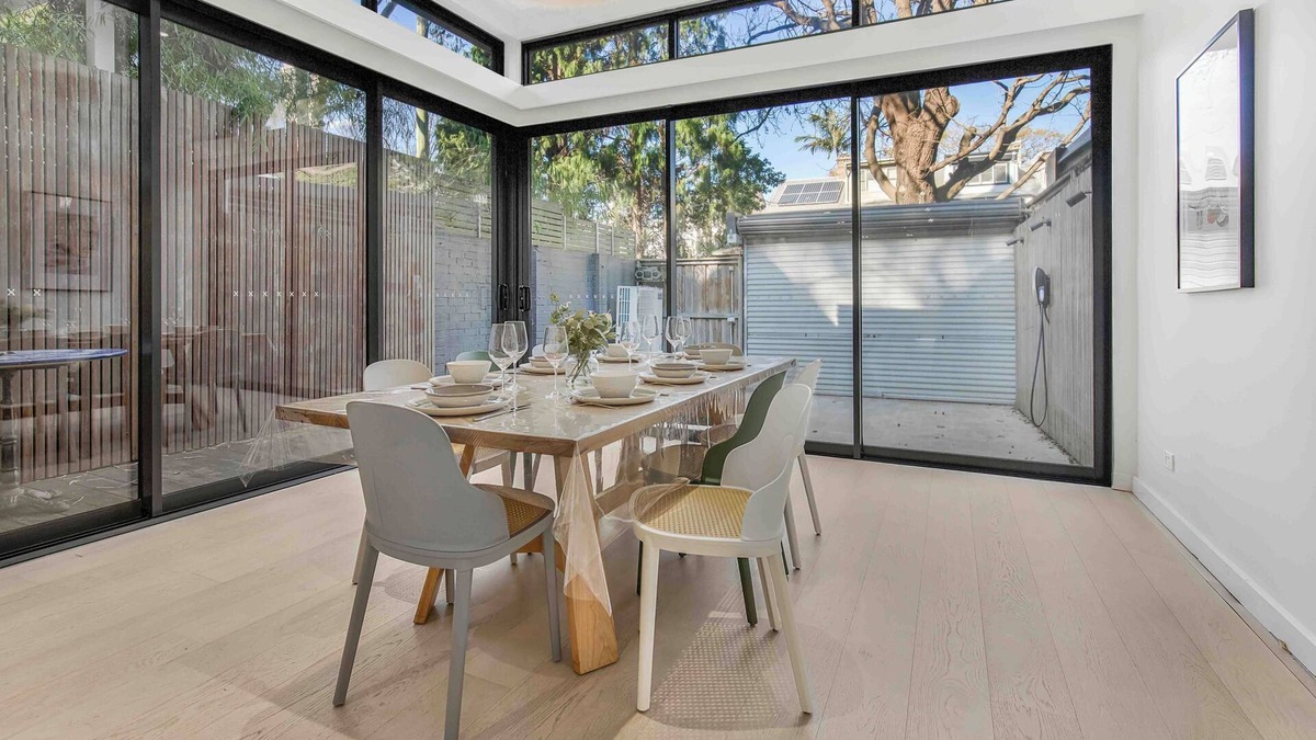 Newtown House | Urban oasis: Stylish 4BR retreat in vibrant Newtown