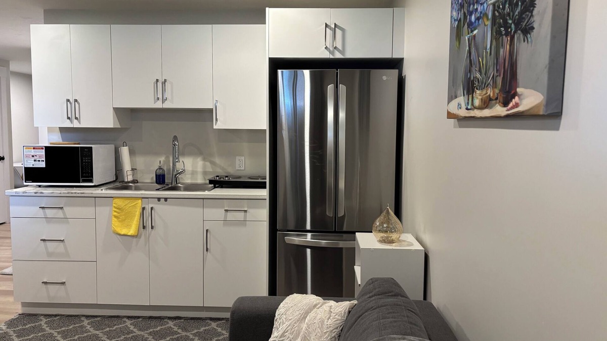 Dieppe Apartment | Urban Oasis - Your Private Air Conditioned Suite