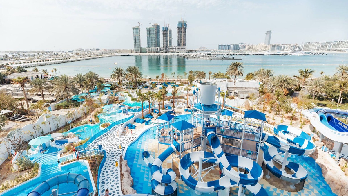 Dubai Marina Hostel | Urban Panda Hostel JBR Dubai