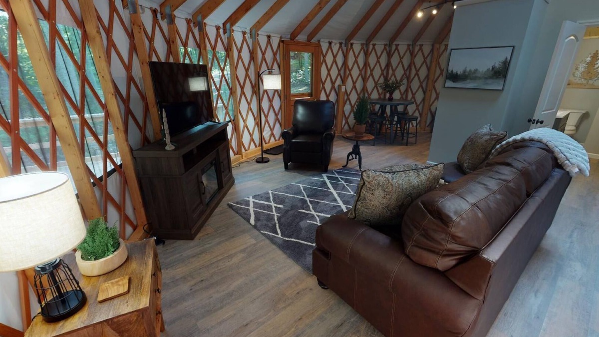 Laurelville RV Rental | Urban Pine Yurt- Hocking Hills Yurts