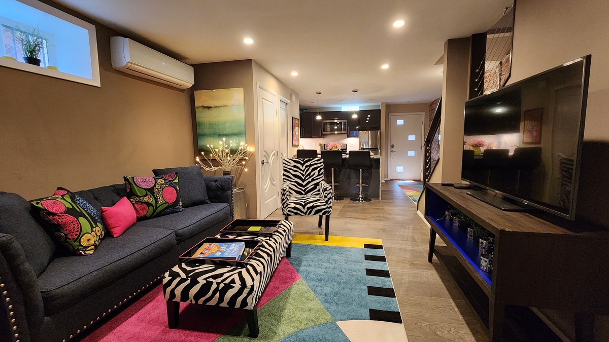 Near Northeast Apartment | Urban Sanctuary on Capitol Hill