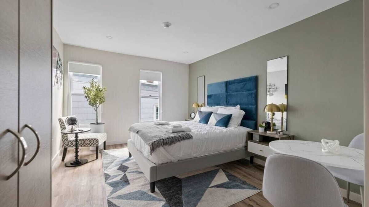 Middletown Apartment | Urban Studio Perfect for Solo or Couples Travel