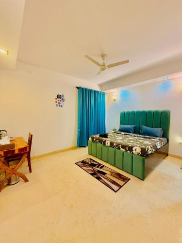 East of Kailash House | Urban Zest
