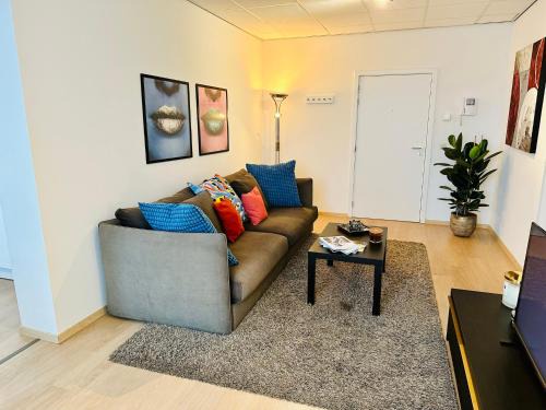 Lower Town Apartment | Urbanstay Suites - Grand Place 2 Bd Penthouse