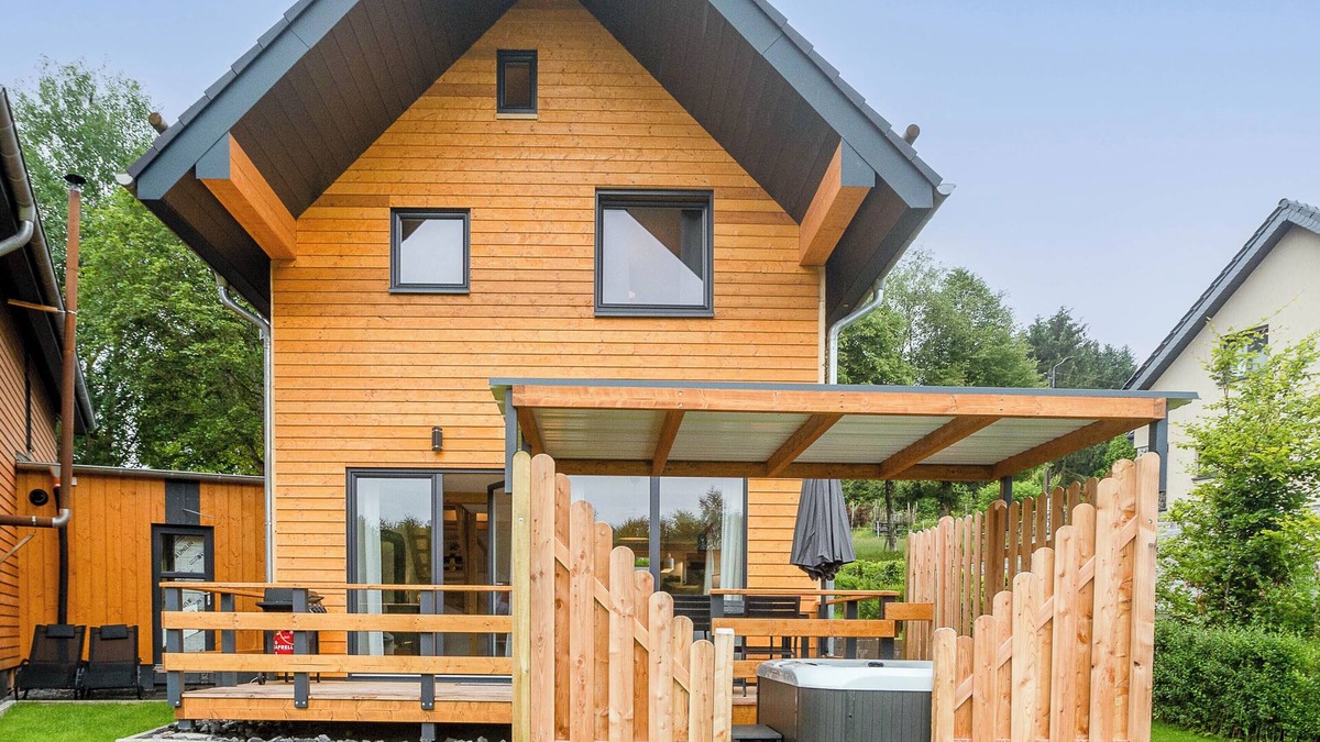 Kuchelscheid House | Urlaub am Schwarzbach Haus Felix mit Sauna und Whirlpool