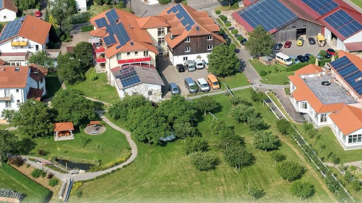 Deggenhausertal Apartment | Urlaubshof Scherer - 8-raum Ferienwohnung Scherer, Dusche/wc, 200 qm