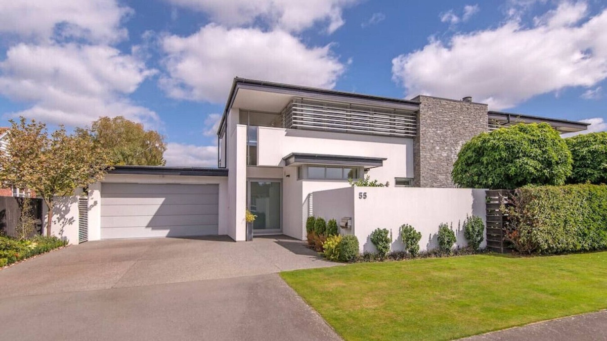 Strowan House | Urunga Dream Home - Bryndwr