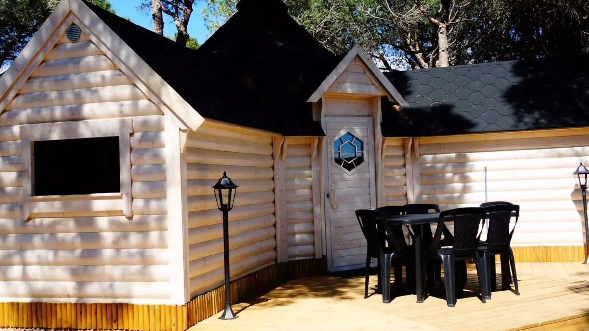Bizanet Ski Chalet | Ushuaïa Villages Camping Figurotta * - Kota, Nordic bath & Sauna + welcome gift 2 to 5 people - 2 pers. included in the tariff