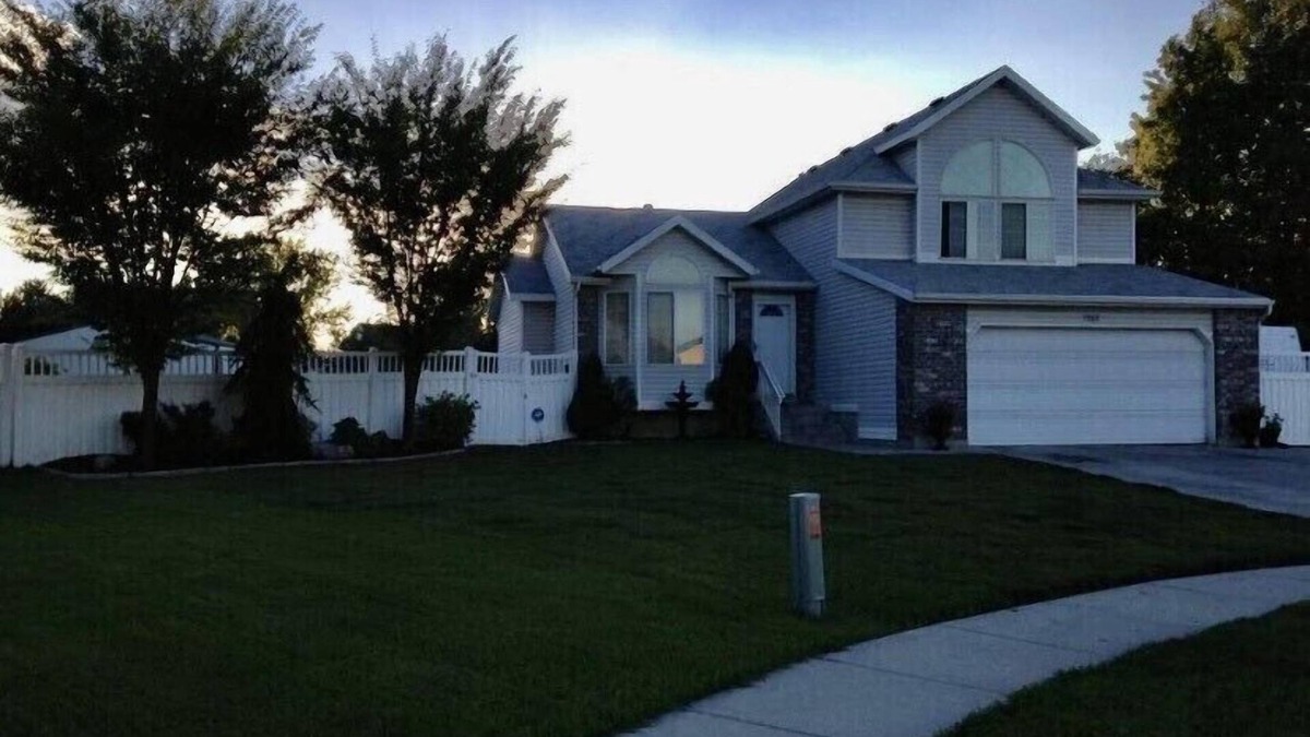 West Jordan House | *Utah’s Utopia*