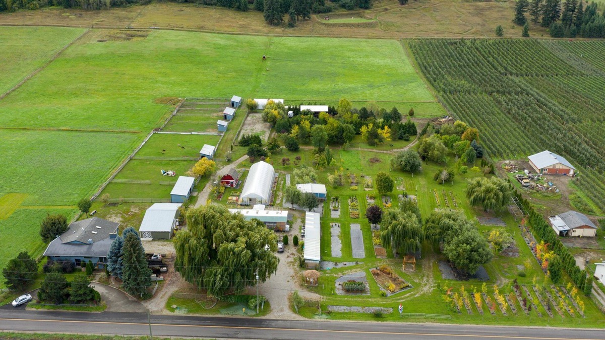North Okanagan RV Rental | Utopia Feels 74 Person Private Luxury Campground!