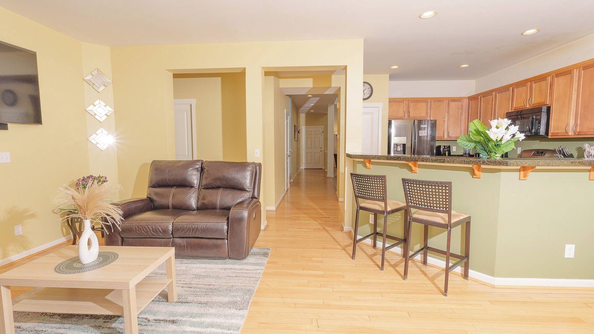 Auburn House | Utopia Luxury Stay - Lake Tapps