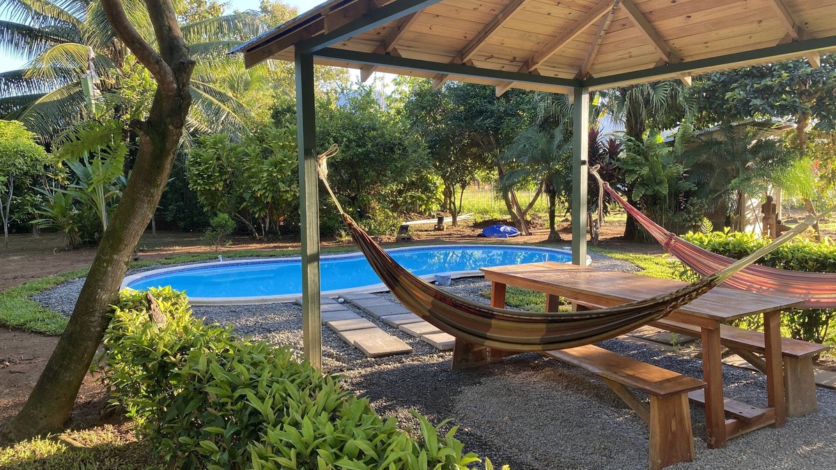Uvita House | Uvita Oasis Retreat with Villa Cabins and Apartment