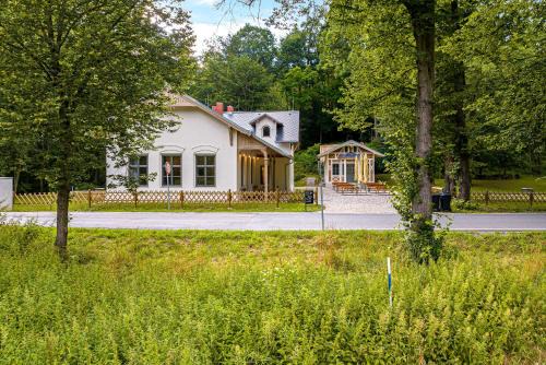 Jindrichuv Hradec House | Výletní Restaurace Rudolfov