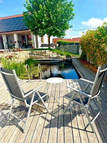 Znojmo Apartment | Včelařství pod svatým Floriánem