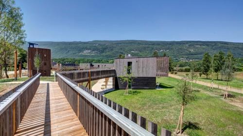 Motz Resort | Vacancéole - Le Village des Oiseaux