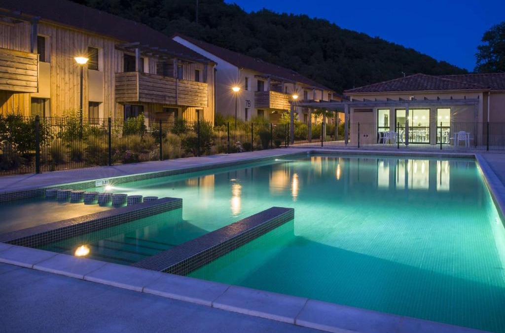 Les Eyzies Apartment | Vacancéole - Résidence Le Clos du Rocher
