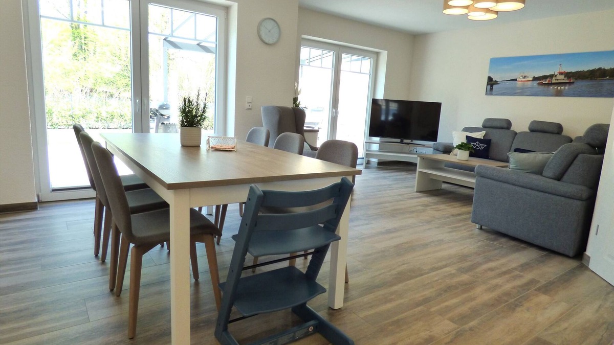 Hanerau-Hademarschen Apartment | Vacation apartment/apartment for 5 guests with 120m² in Hanerau-Hademarschen (270032)