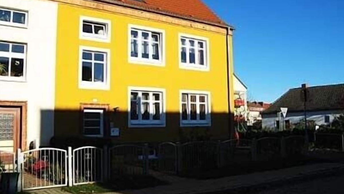 Tribseer Siedlung Apartment | Vacation apartment in the World Heritage City of Stralsund by Baltic Sea beaches
