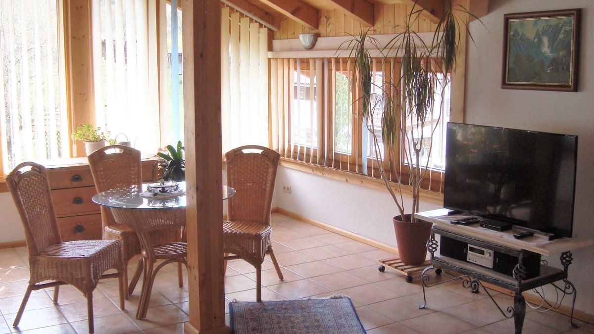 Staudach-Egerndach Apartment | Vacation apartment 57 sqm, 1- 2 persons, 1 bedroom, winter garden, WLAN