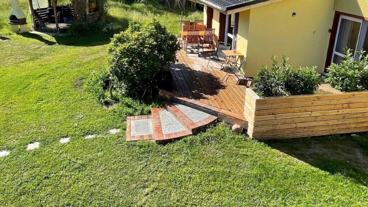Ringenwalde Apartment | Vacation apartment at Düstersee with terrace and sauna in your own garden