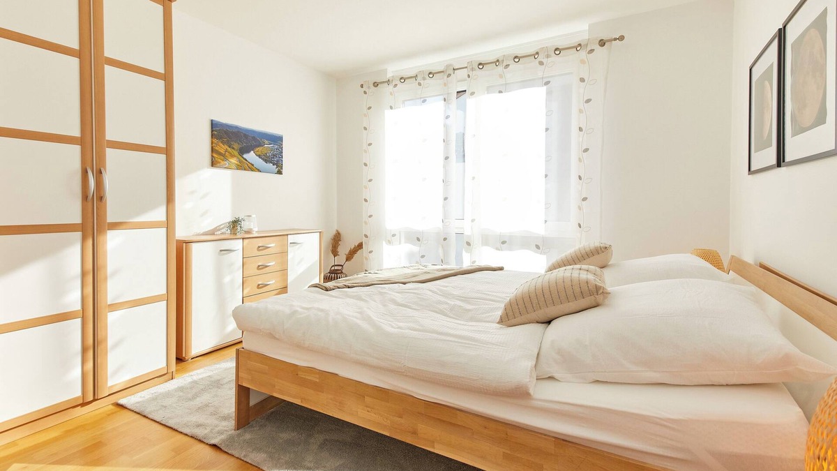 Historic Downtown Apartment | Vacation apartment at home & on the road